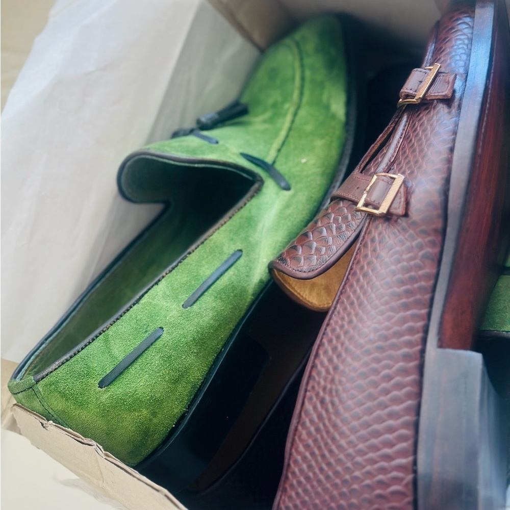 Shoes - Picture 2 of 2